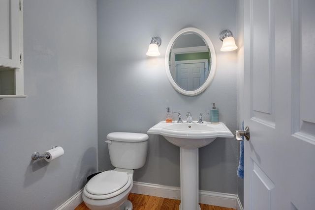 558 Lexington Drive, Oregon, WI 53575