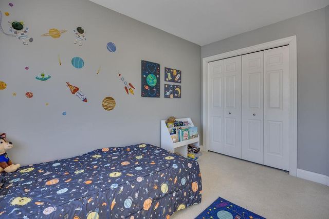 558 Lexington Drive, Oregon, WI 53575