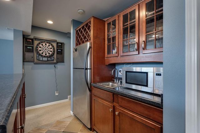 558 Lexington Drive, Oregon, WI 53575