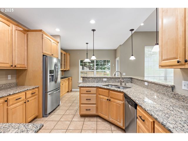 115 DUANE Ct, Myrtle Creek, OR 97457
