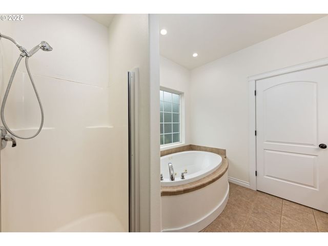 115 DUANE Ct, Myrtle Creek, OR 97457
