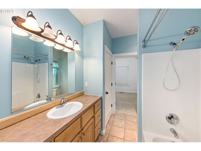 115 DUANE Ct, Myrtle Creek, OR 97457