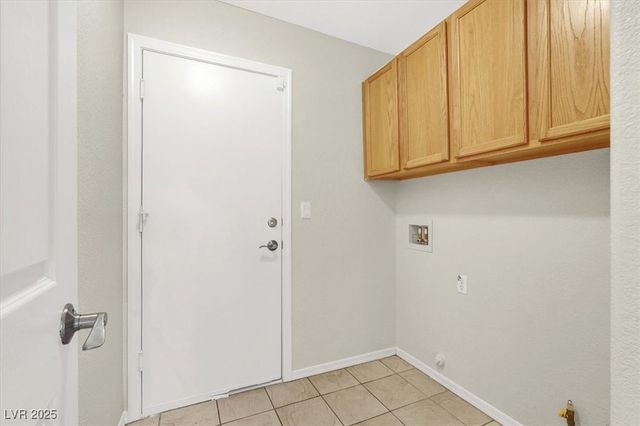 5305 Meadow Rock Avenue, Las Vegas, NV 89130