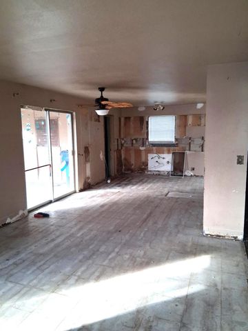 1240 W 33rd Street, Riviera Beach, FL 33404