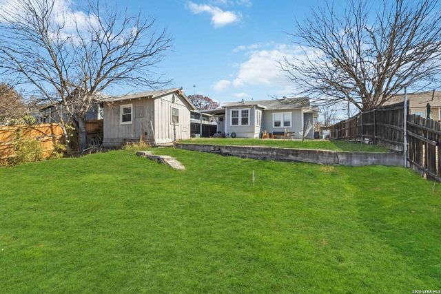 111 Harvard Terrace, San Antonio, TX 78201