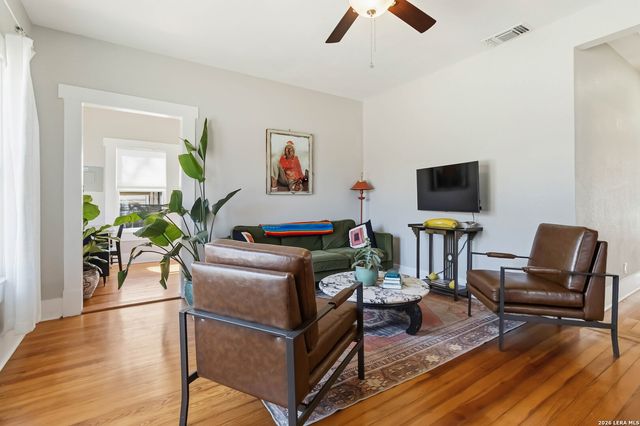 111 Harvard Terrace, San Antonio, TX 78201