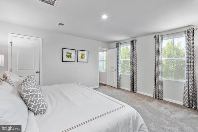 1451A MUTUAL DR, Inwood, WV 25428