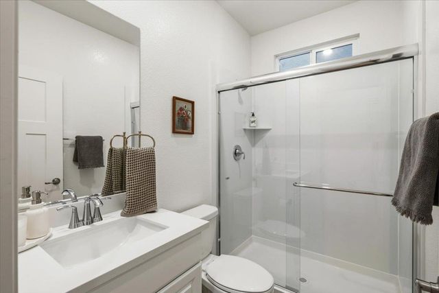 3005 Mohawk Way, Roseville, CA 95747