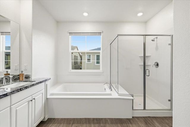 3005 Mohawk Way, Roseville, CA 95747