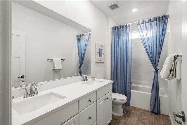 3005 Mohawk Way, Roseville, CA 95747