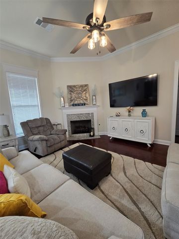 160 Gulfstream Lane, Shreveport, LA 71106