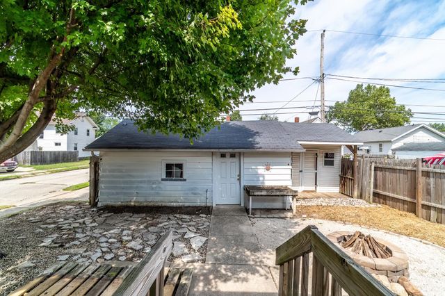 521 Stadium Drive, Fort Wayne, IN 46805