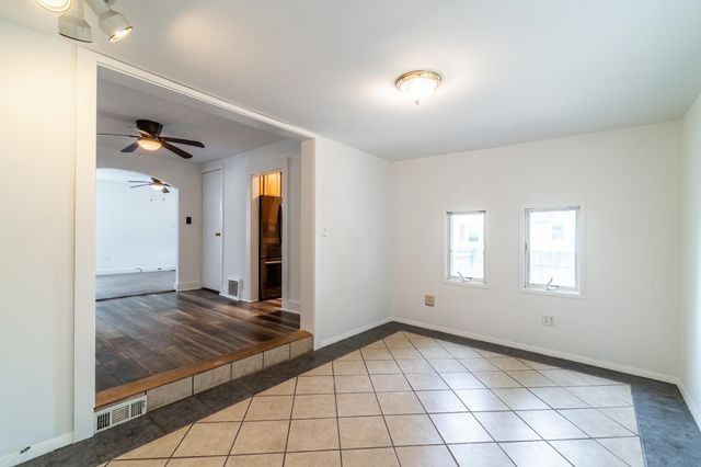 521 Stadium Drive, Fort Wayne, IN 46805