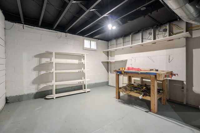 27 Phelps Avenue, Battle Creek City, MI 49015