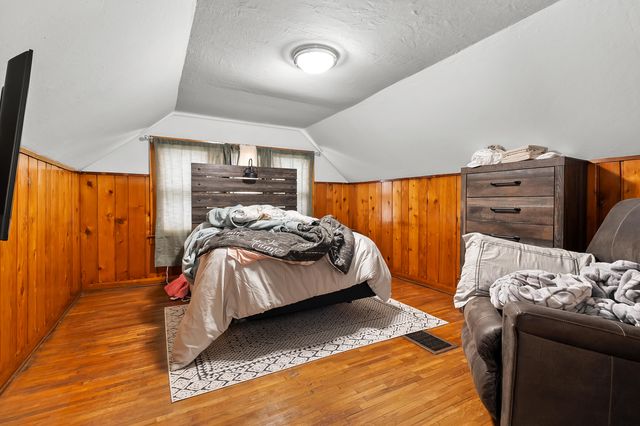 27 Phelps Avenue, Battle Creek City, MI 49015