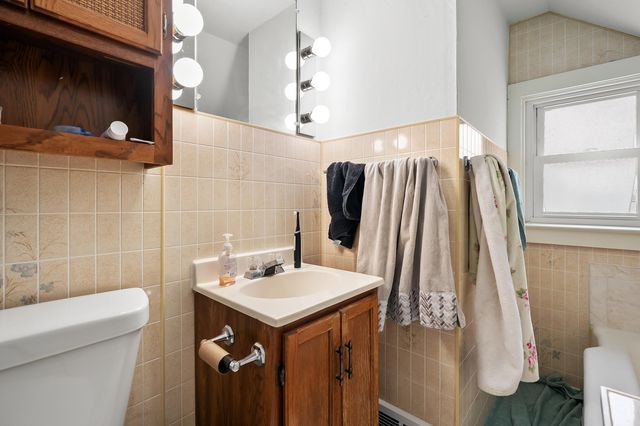 27 Phelps Avenue, Battle Creek City, MI 49015