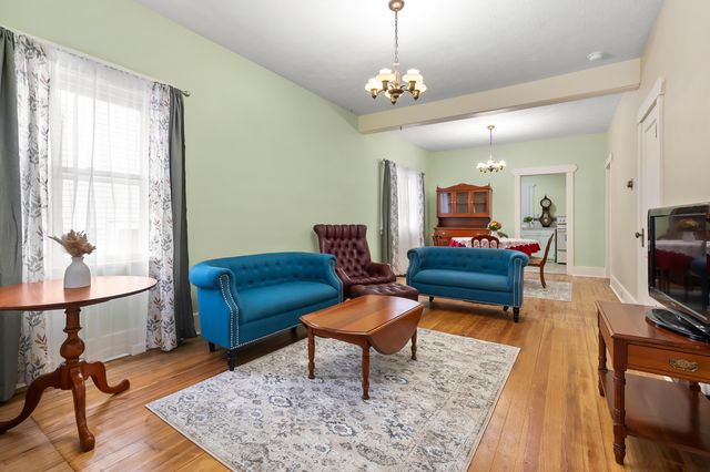 27 Phelps Avenue, Battle Creek City, MI 49015