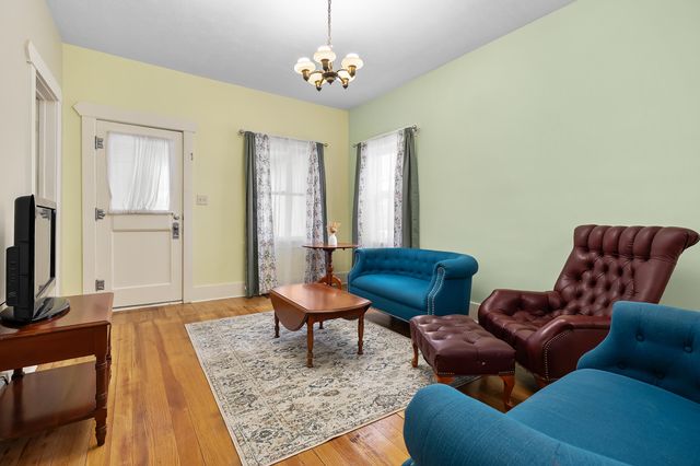 27 Phelps Avenue, Battle Creek City, MI 49015