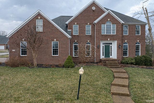 2211 Kenyon Ridge Court, Newburgh, IN 47630