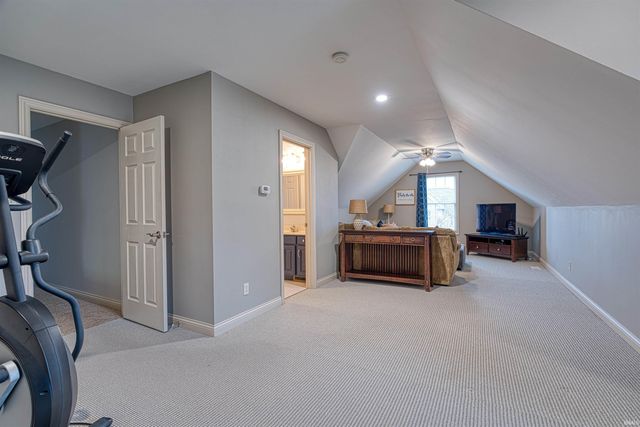 2211 Kenyon Ridge Court, Newburgh, IN 47630