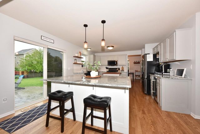 250 N Sweetwater BOULEVARD, Port Washington, WI 53074