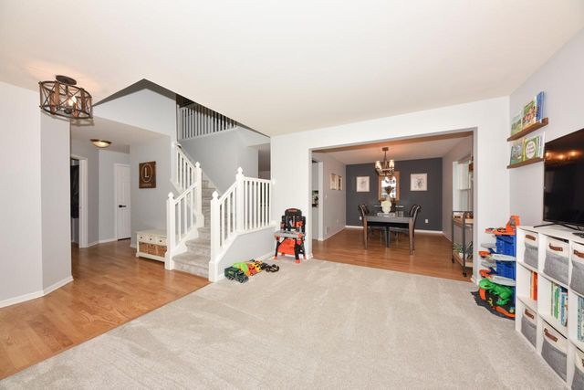 250 N Sweetwater BOULEVARD, Port Washington, WI 53074