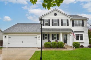 250 N Sweetwater BOULEVARD, Port Washington, WI 53074