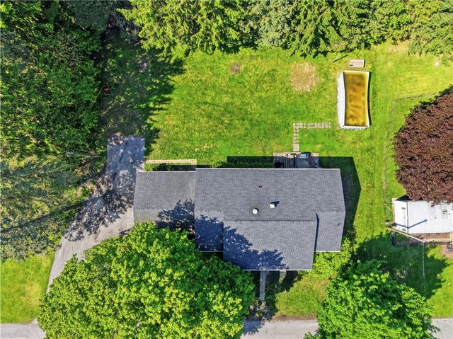 34 Broadway Street, Oakfield, NY 14125