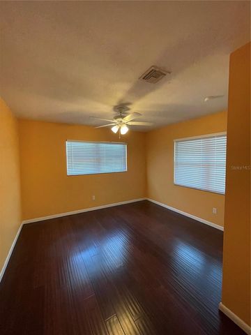 3220 9TH AVENUE N, St Petersburg, FL 33713