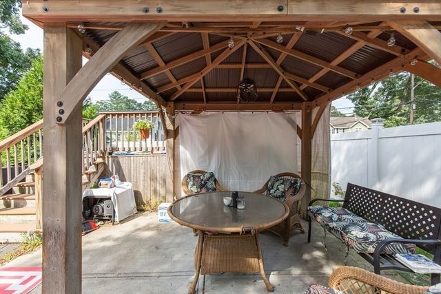 91 Lake Street, Tewksbury, MA 01876