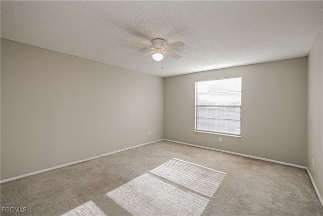 9292 Mooring CIR, Fort Myers, FL 33967