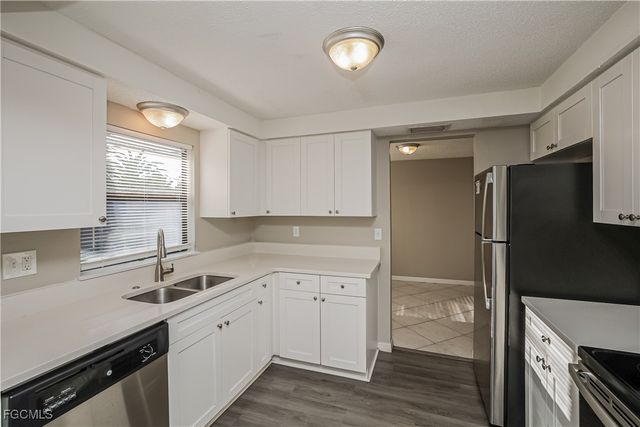 9292 Mooring CIR, Fort Myers, FL 33967