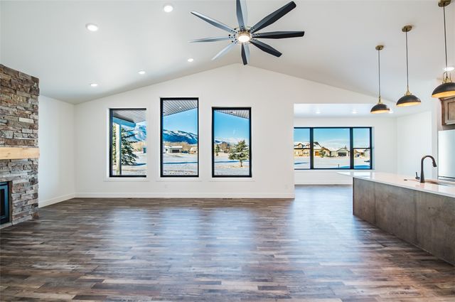 2445 Pine Ridge Road, Red Lodge, MT 59068