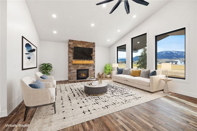 2445 Pine Ridge Road, Red Lodge, MT 59068