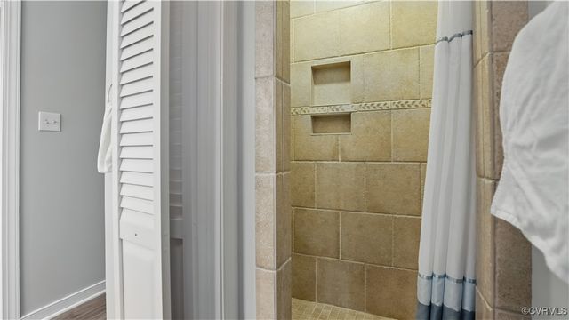 5107 Rock Harbour Rd, Midlothian, VA 23112