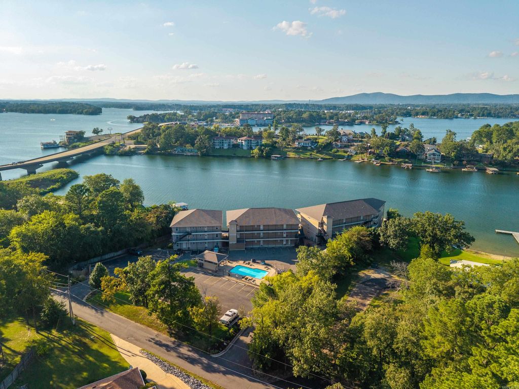 117 Lookout Pt Apt A1, Hot Springs, AR 71913
