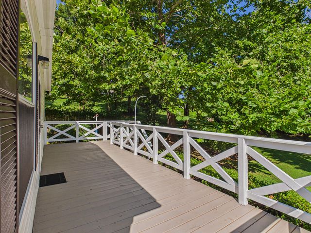 86 Ledford Chapel Way, Hayesville, NC 28904
