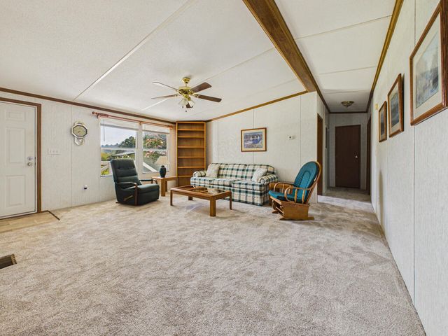 86 Ledford Chapel Way, Hayesville, NC 28904
