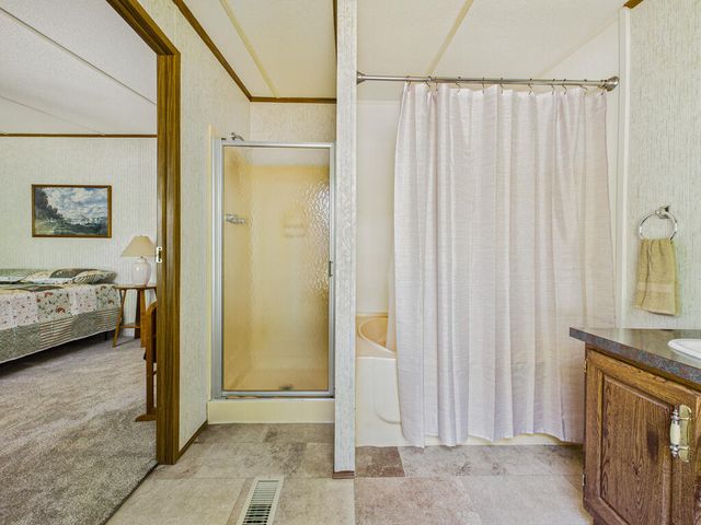 86 Ledford Chapel Way, Hayesville, NC 28904
