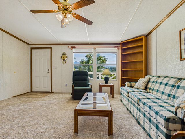 86 Ledford Chapel Way, Hayesville, NC 28904