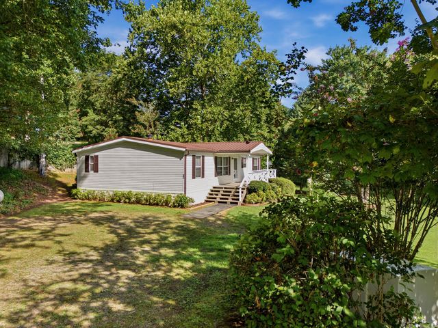 86 Ledford Chapel Way, Hayesville, NC 28904