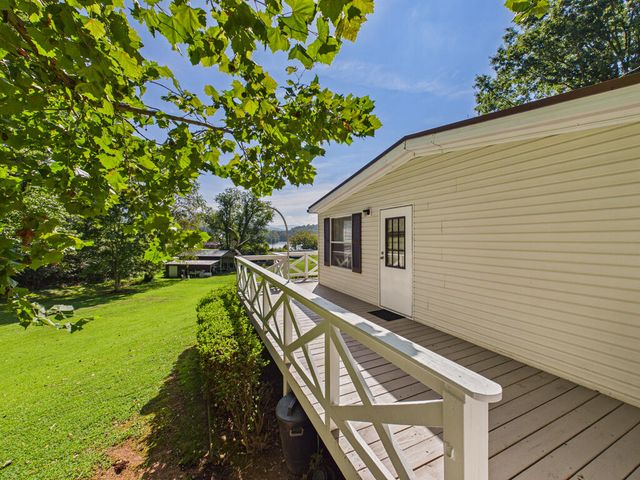 86 Ledford Chapel Way, Hayesville, NC 28904