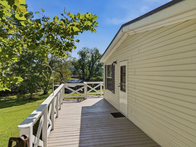 86 Ledford Chapel Way, Hayesville, NC 28904