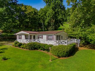 86 Ledford Chapel Way, Hayesville, NC 28904
