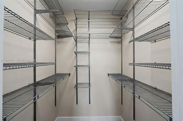 1000 West Ave 1423, Miami Beach, FL 33139