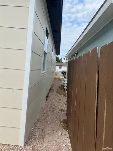 2821 Melanie Drive, Pharr, TX 78577