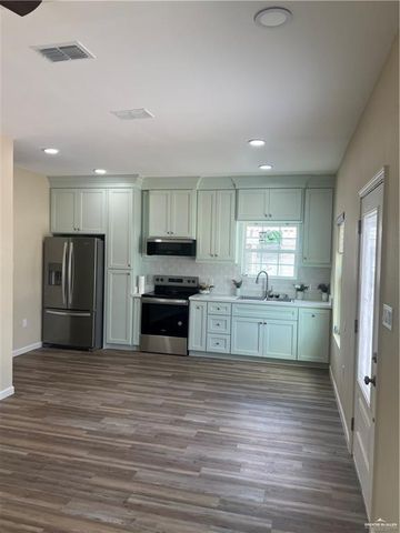 2821 Melanie Drive, Pharr, TX 78577