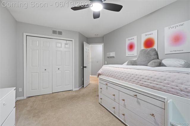 4832 Eagle Springs Court, Independence Charter Township, MI 48348