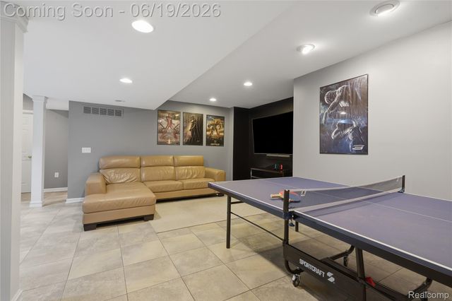 4832 Eagle Springs Court, Independence Charter Township, MI 48348