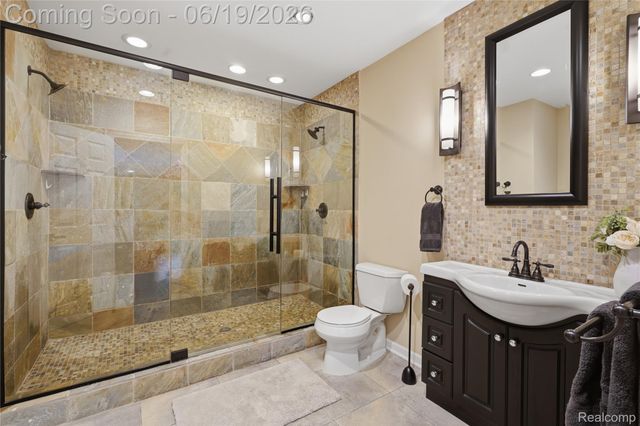 4832 Eagle Springs Court, Independence Charter Township, MI 48348